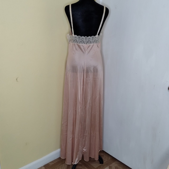 Vintage 2 piece lace nightgown - Picture 4 of 4